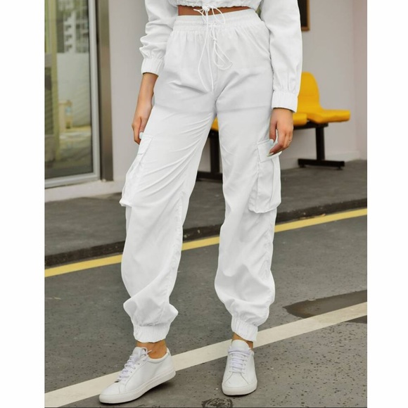 SHEIN Pants - Shein Drawstring Waist Solid Cargo Pants